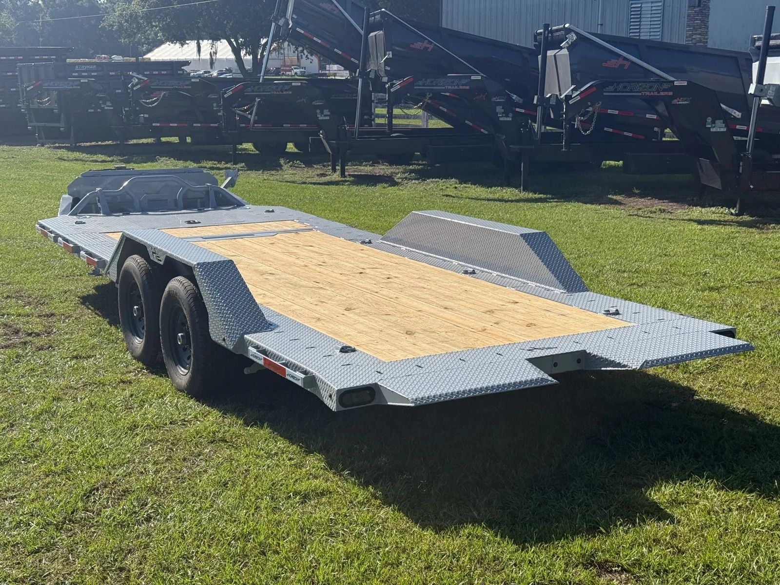 Horizon ETZ Bumper Pull Equipment Tilt Trailer - Image 10