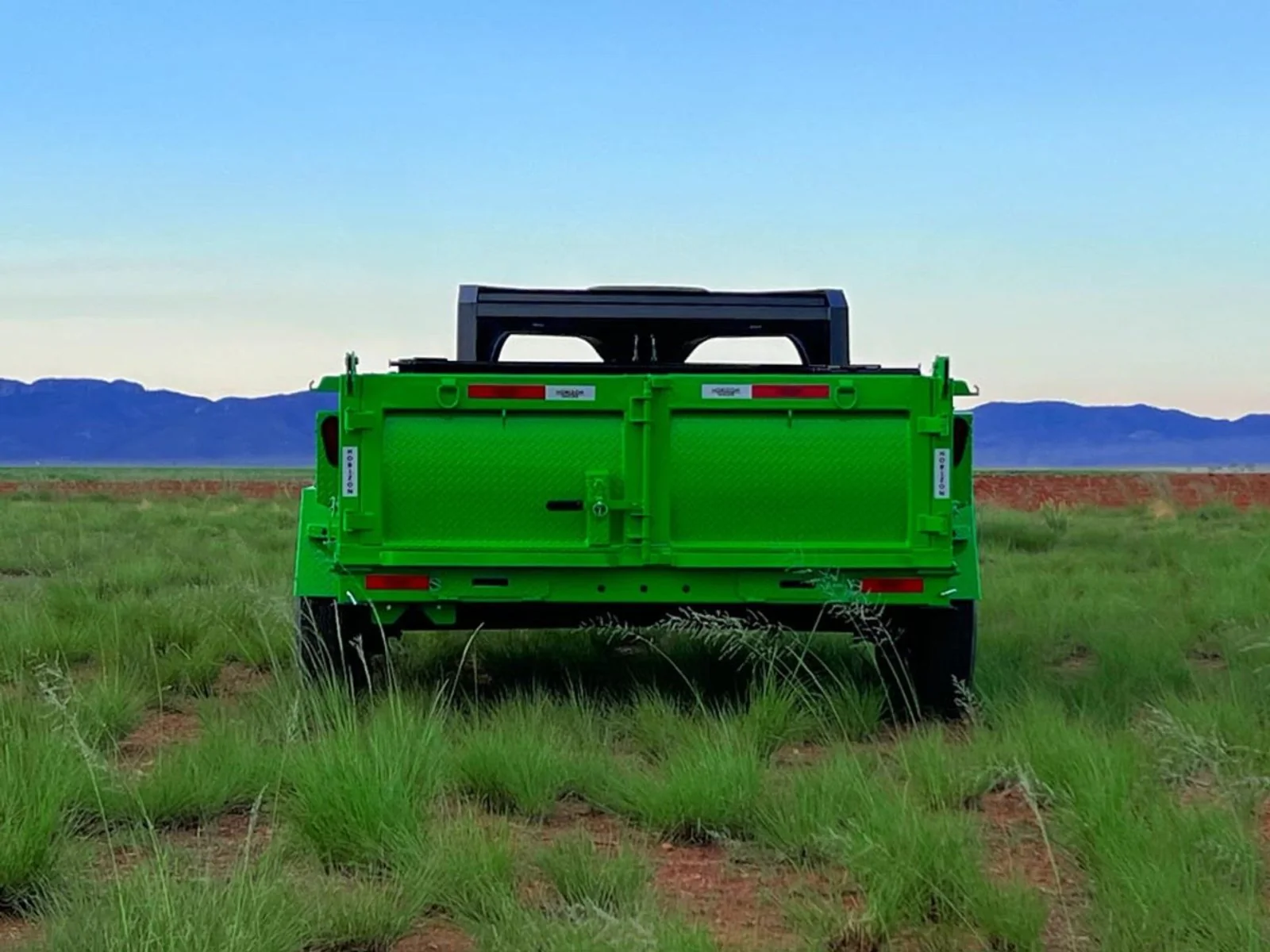 Horizon HZ7 Gooseneck Dump Trailer - Image 4