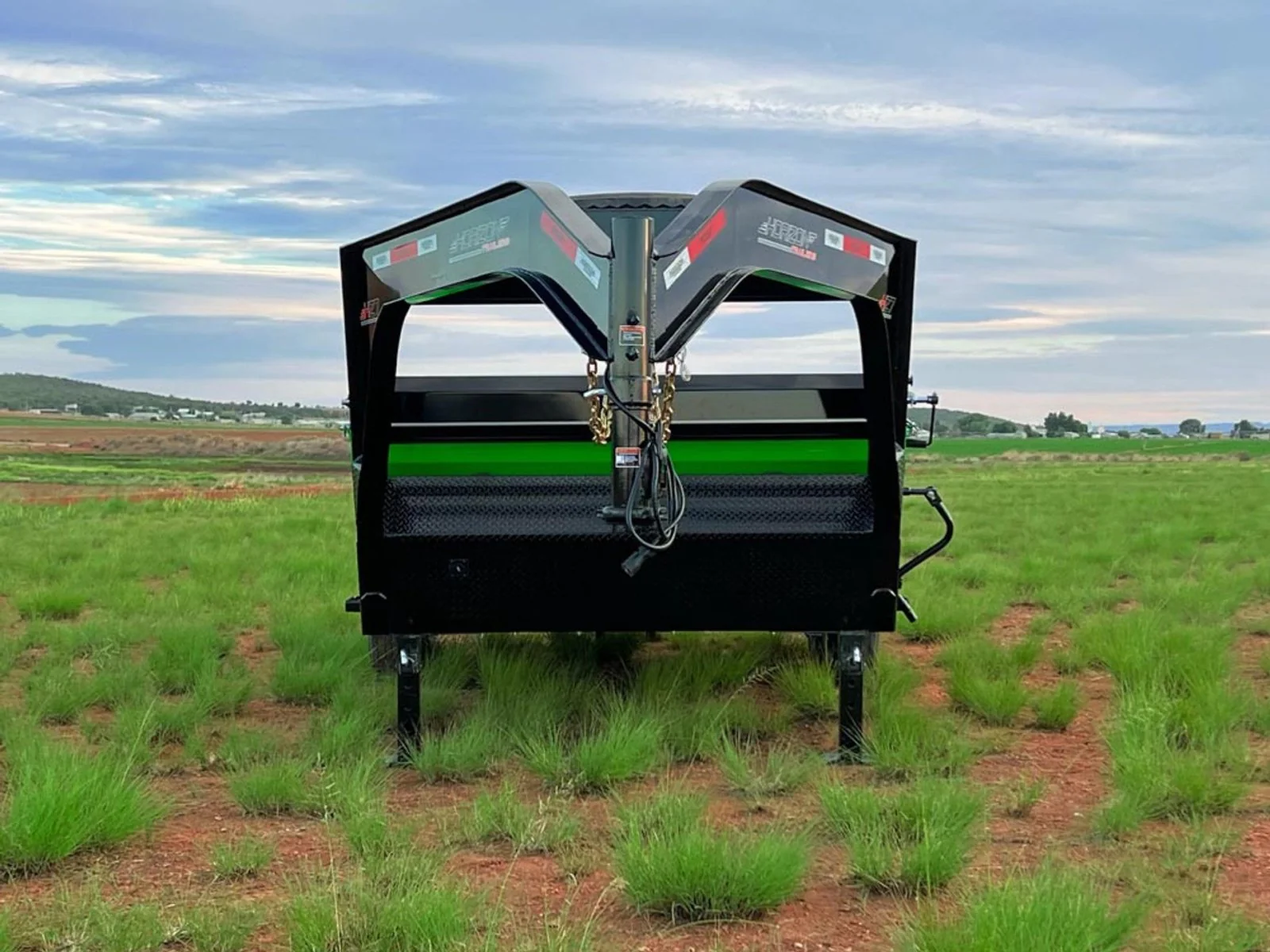 Horizon HZ7 Gooseneck Dump Trailer - Image 7