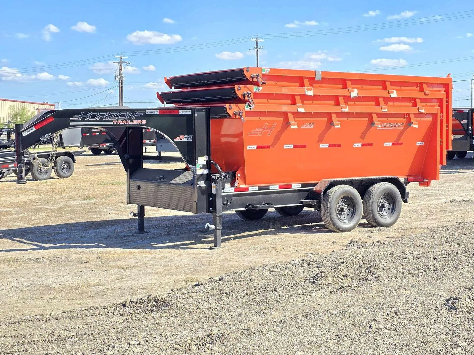 Horizon 14' RDZ GN Roll off Bundle (2) 7k Axles + 3 Bins w/ 4' Walls HZN14GN7K4FTEDZ3ORANGEAL