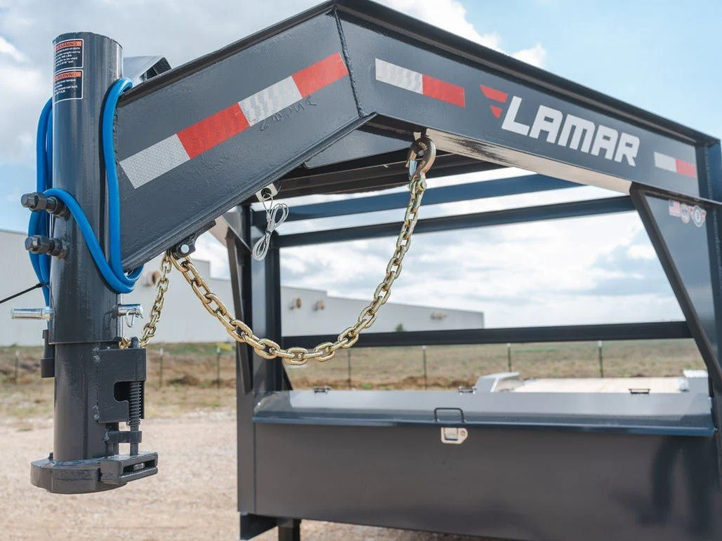 Lamar H8 Gooseneck Equipment Trailer - Image 6