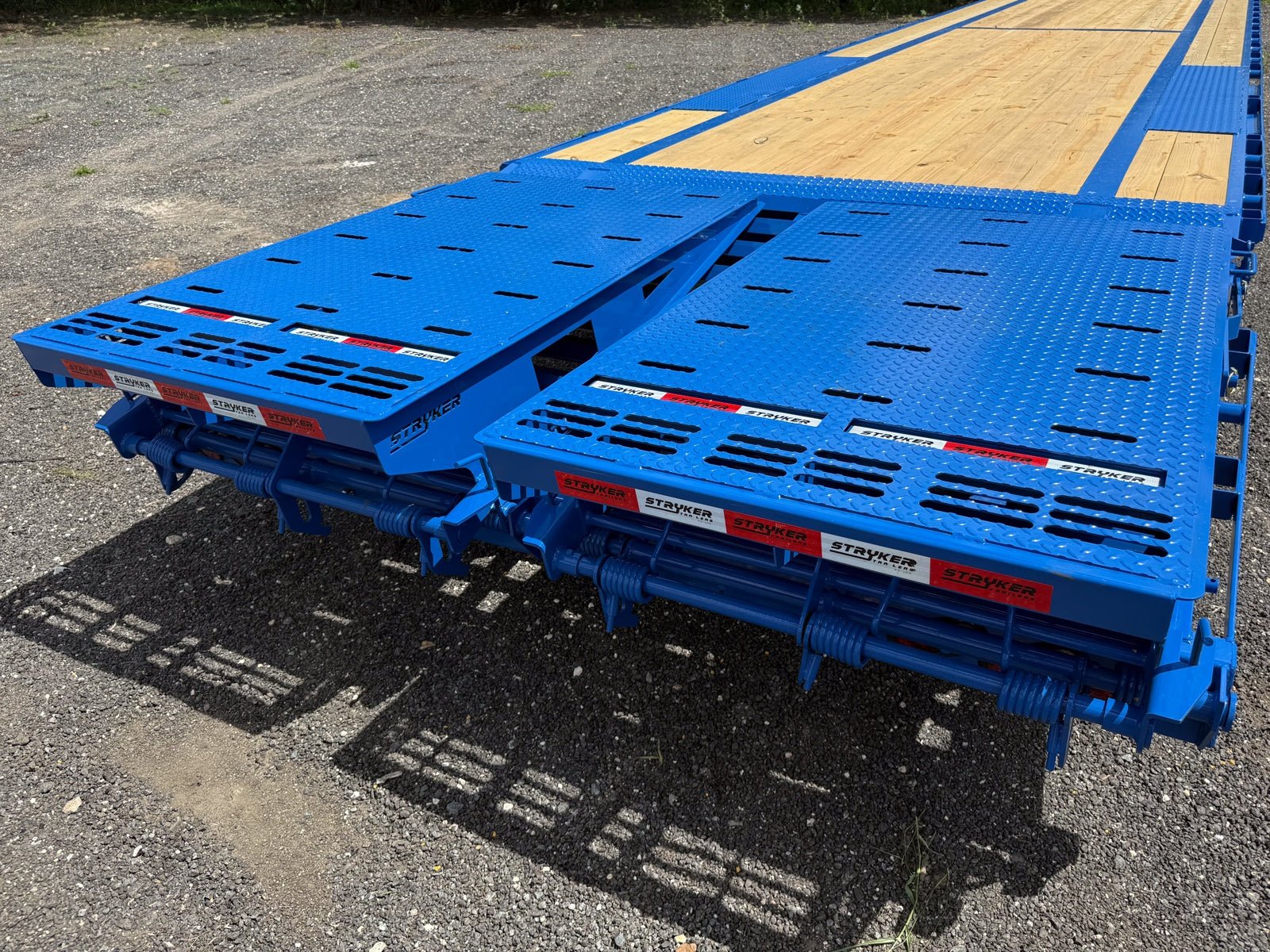Stryker Single Wheel Deckover Trailer - Image 16