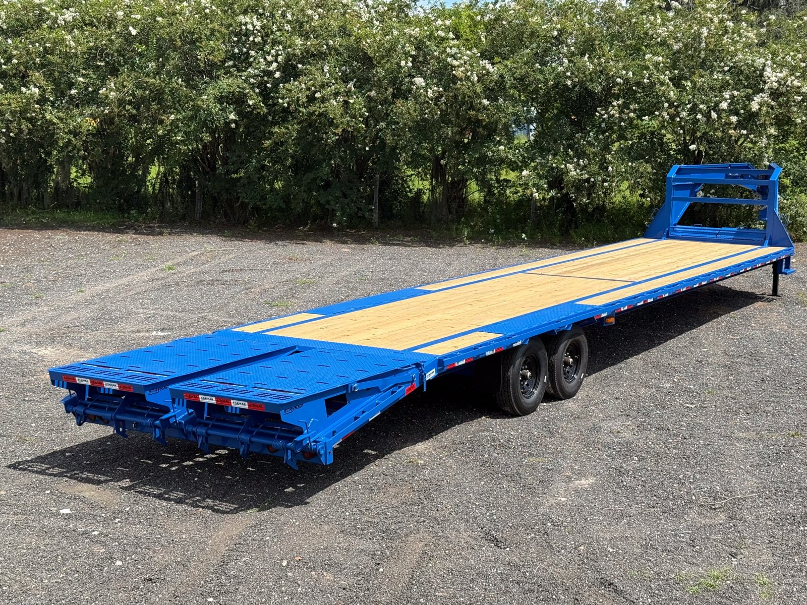 Stryker Single Wheel Deckover Trailer - Image 8